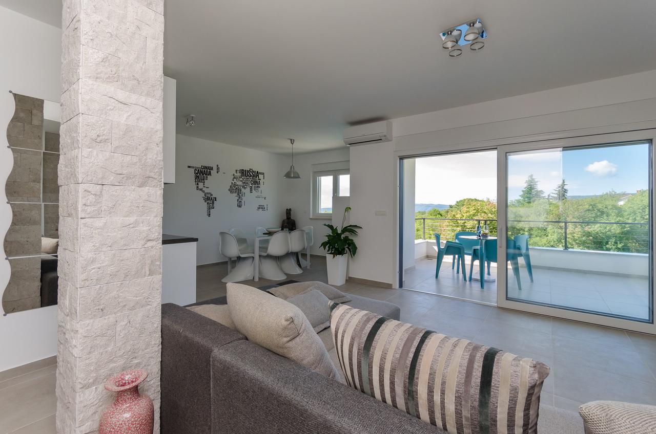 Apartments Residence Romance Pinezići Екстериор снимка