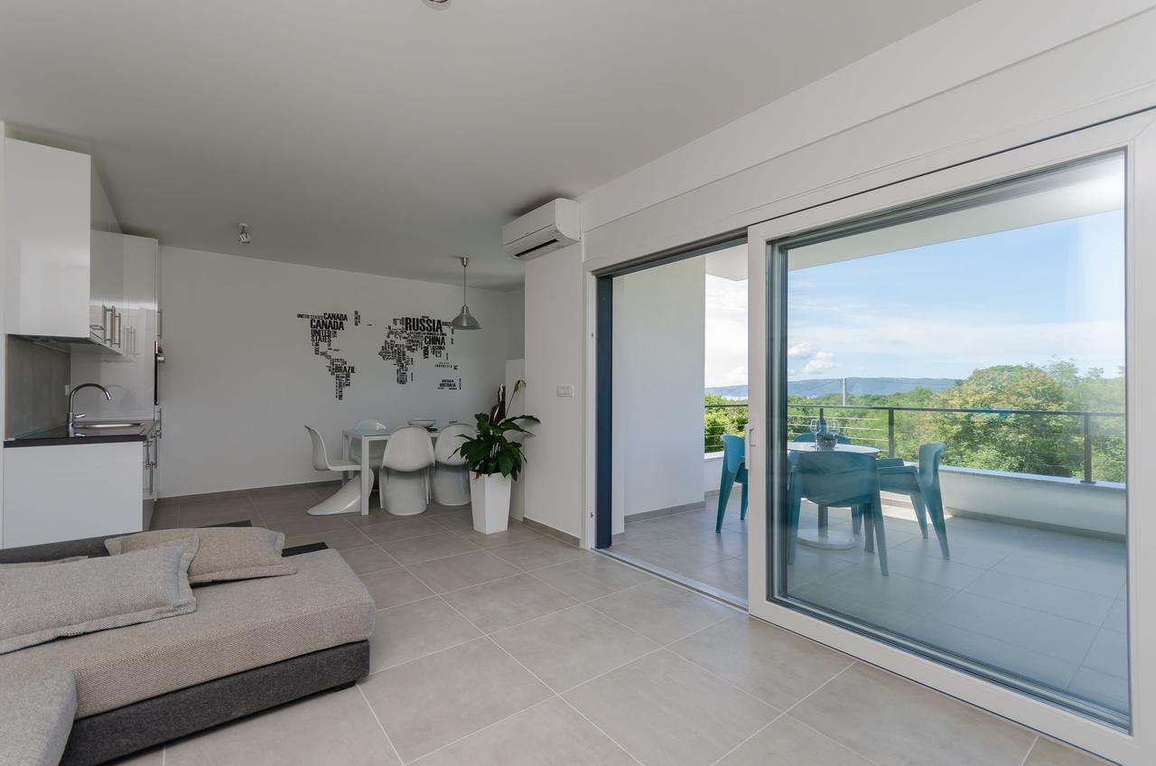 Apartments Residence Romance Pinezići Екстериор снимка