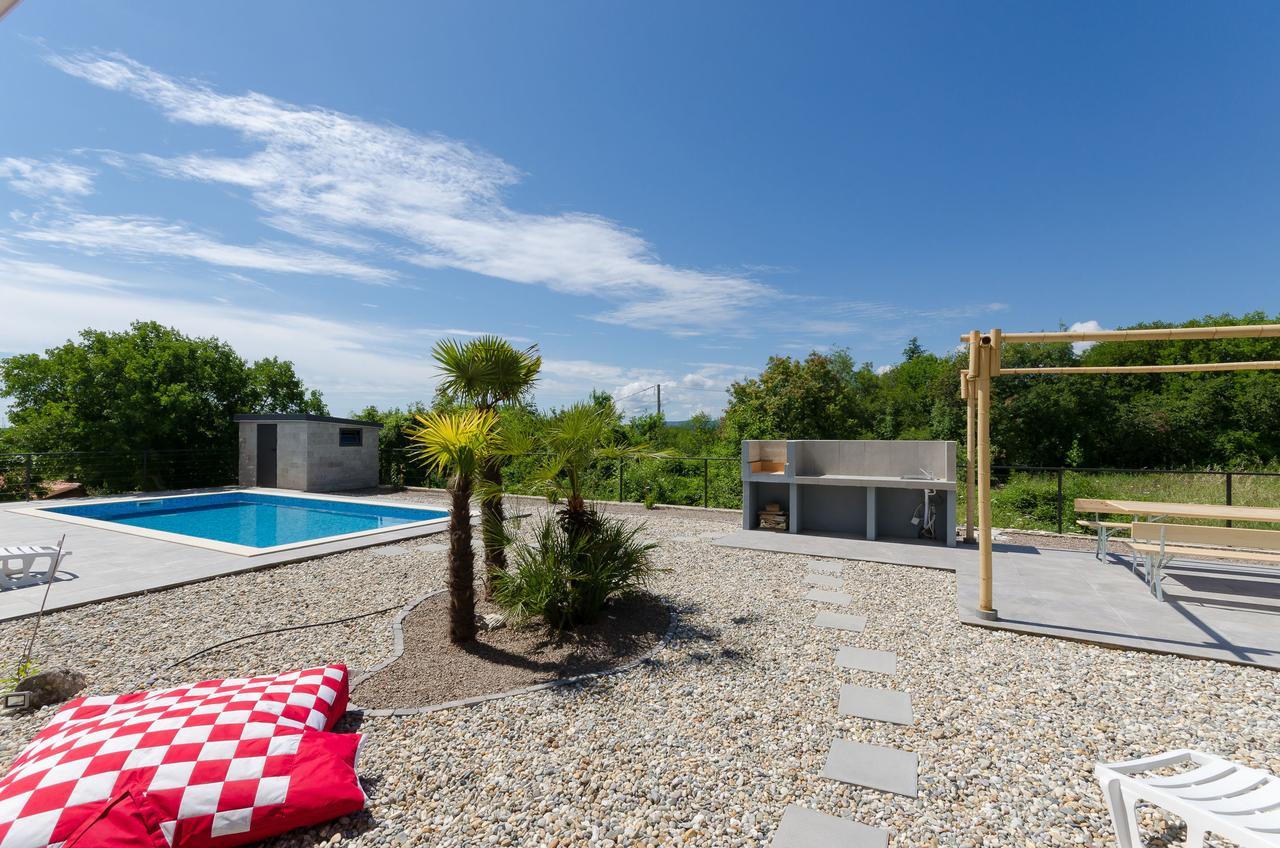 Apartments Residence Romance Pinezići Екстериор снимка