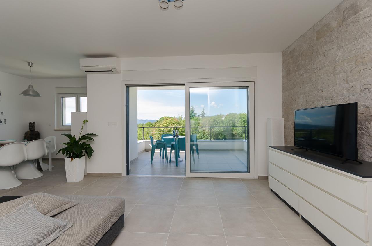 Apartments Residence Romance Pinezići Екстериор снимка