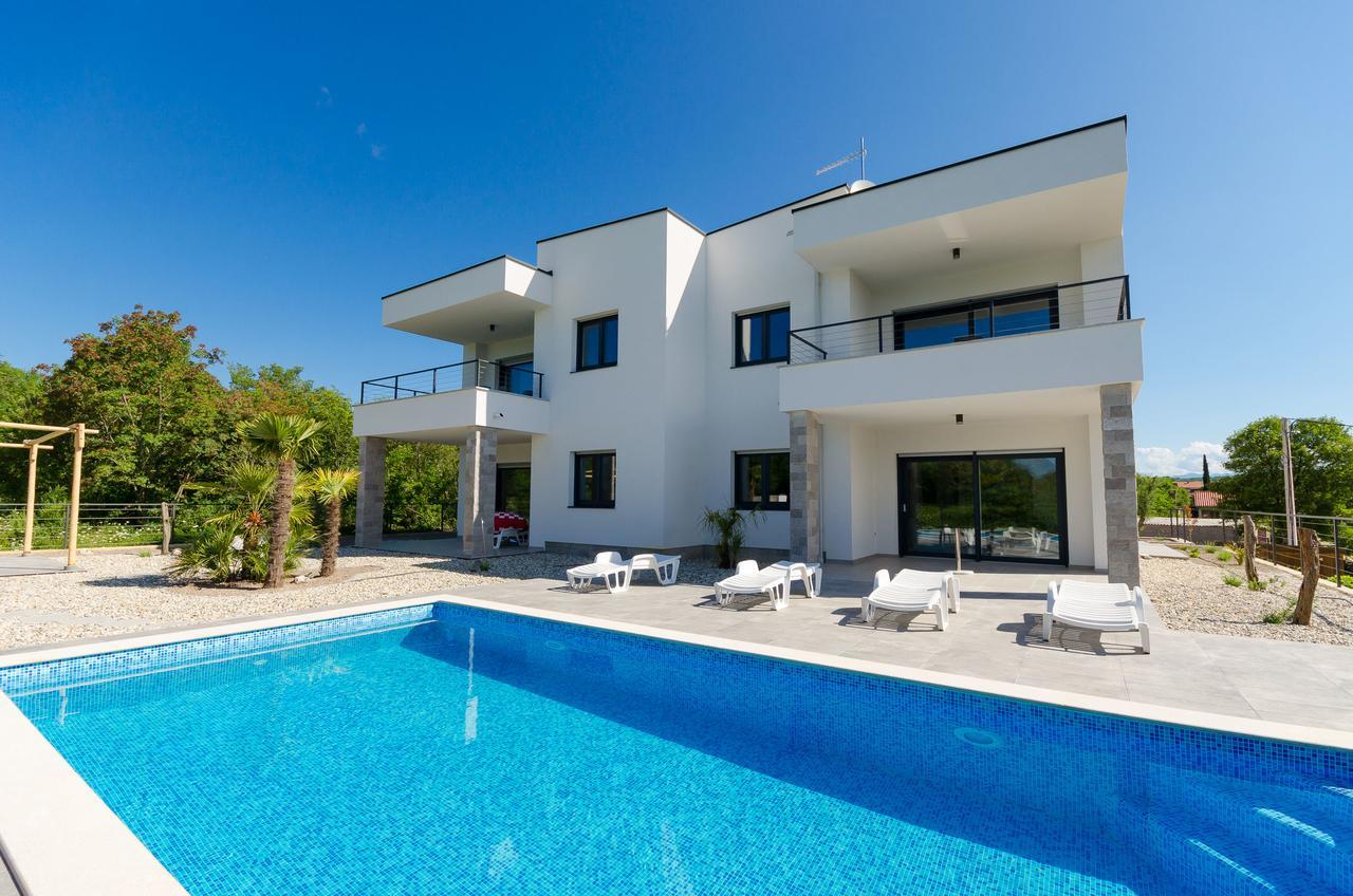 Apartments Residence Romance Pinezići Екстериор снимка
