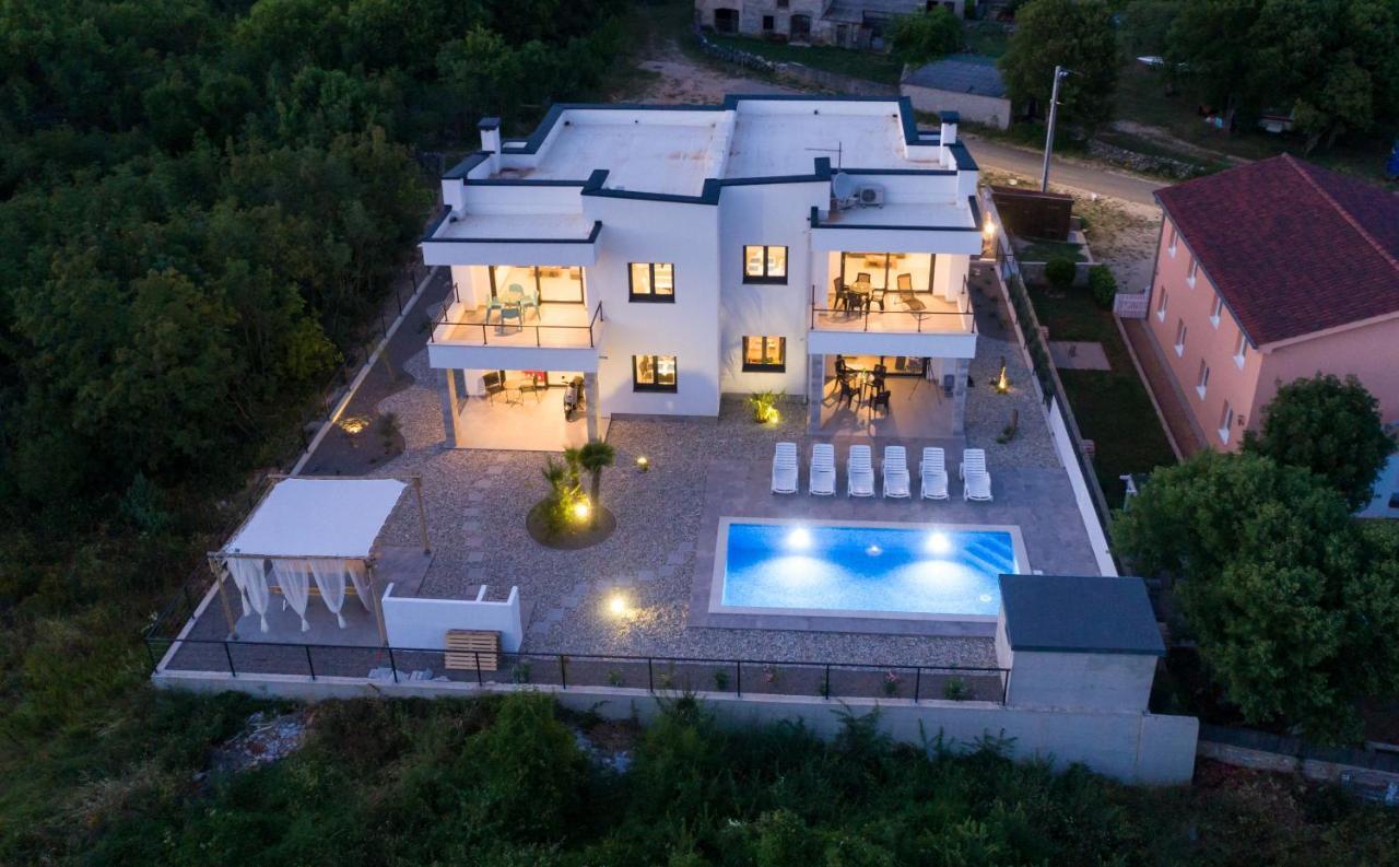 Apartments Residence Romance Pinezići Екстериор снимка