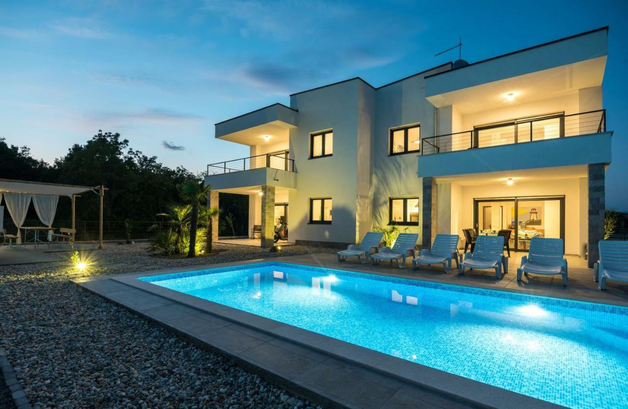 Apartments Residence Romance Pinezići Екстериор снимка